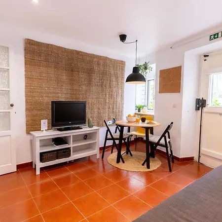 Alfama Nest * Lisbona